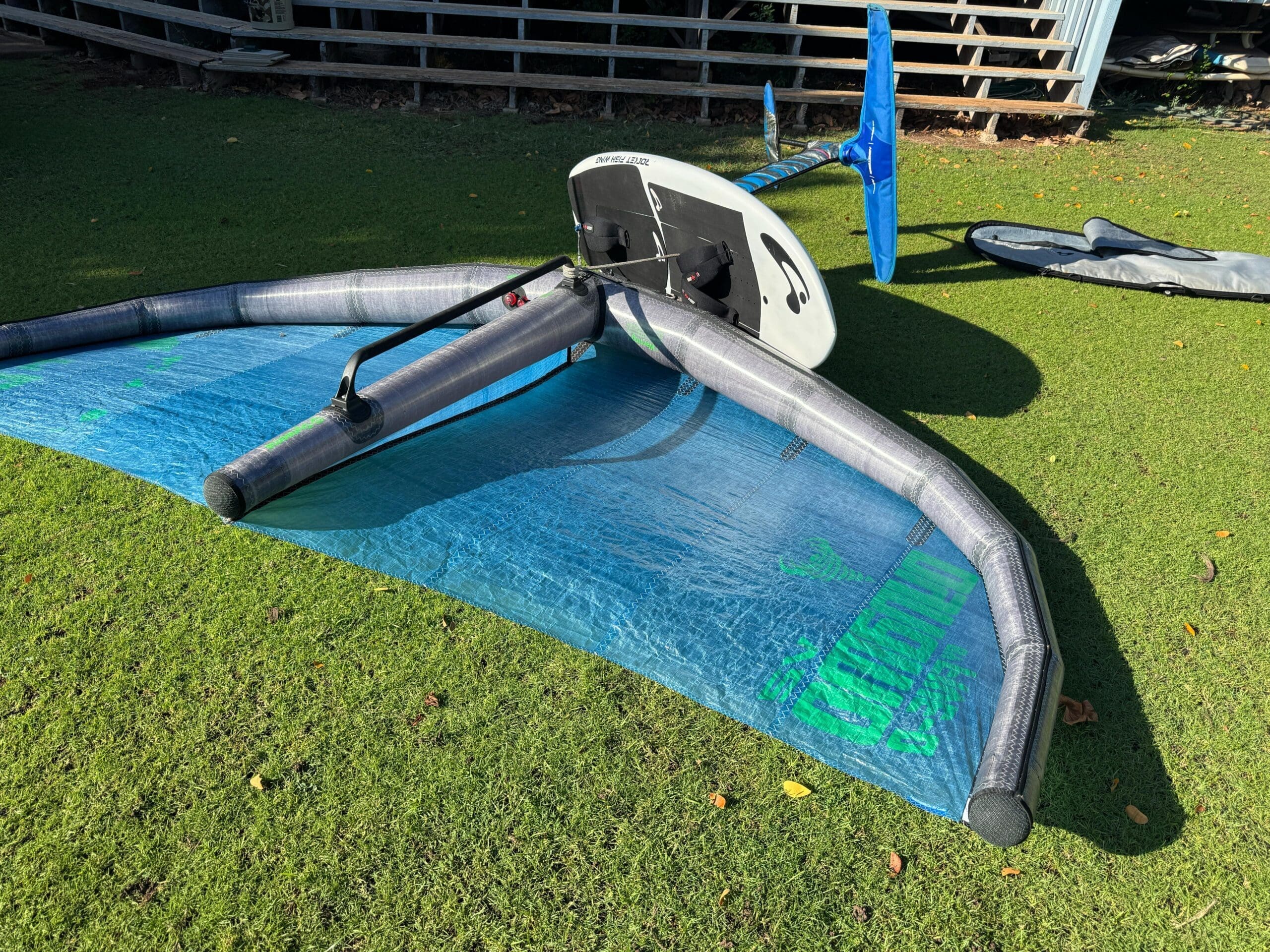 When does a conventional wingfoil wing lose shape?